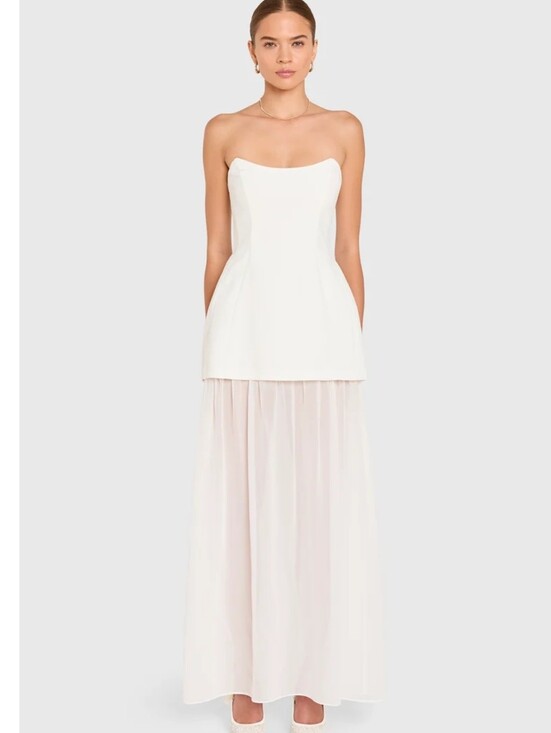 Amanda Uprichard Dresses & Skirts - Amanda Uprichard Strapless White Maxi Dress with Sheer Skirt